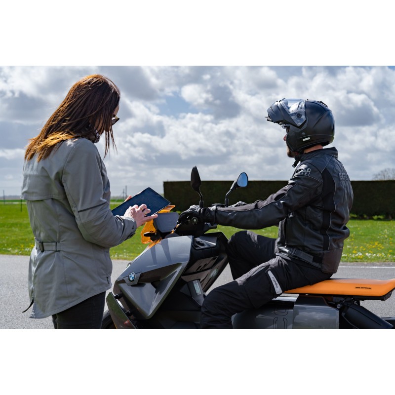 Préventis 2 Roues Motorisées - Déplacements professionnels à deux roues motorisées Préventis 2 Roues Motorisées - Déplacements professionnels à deux roues motorisées